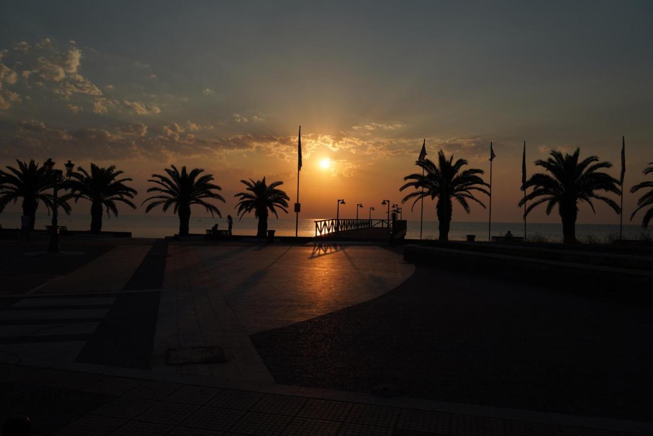 Lilalo Ηotel Paralia Katerinis Exterior photo
