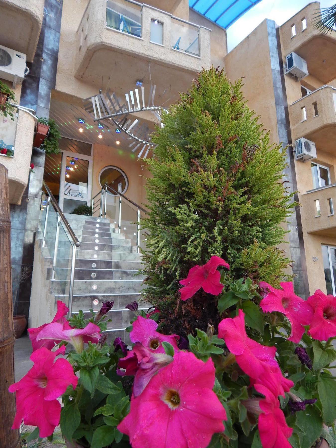 Lilalo Ηotel Paralia Katerinis Exterior photo